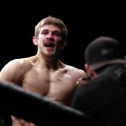 Suffolk's Arnold Allen beat Calvin Kattar by TKO at UFC Vegas 63