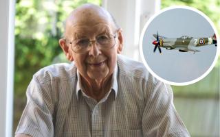 As the family of veteran Kenneth Oatley said their final goodbyes, a Spitfire flew over the cemetery