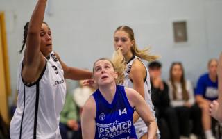 Harriet Welham scored 31 points as Ipswich upset the London Lions 104-80