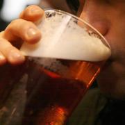 Price of a pint to drop by 1p as draught duty on alcoholic drinks cut